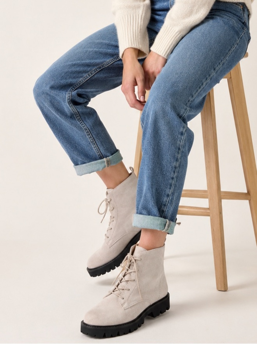 NWOT J. Crew Gwen Lug-Sole Lace-Up Boot Size 7 1/2
